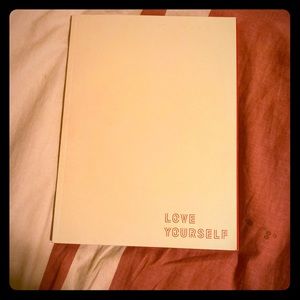 BTS LOVW YOURSELF BOOK